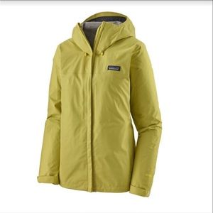 Yellow Patagonia raincoat